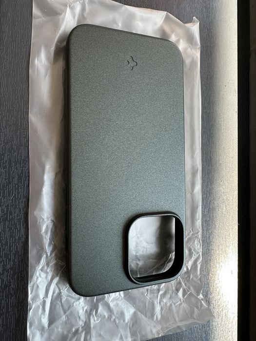 Husa iPhone 14 Pro Max, Spigen Thin Fit, Green