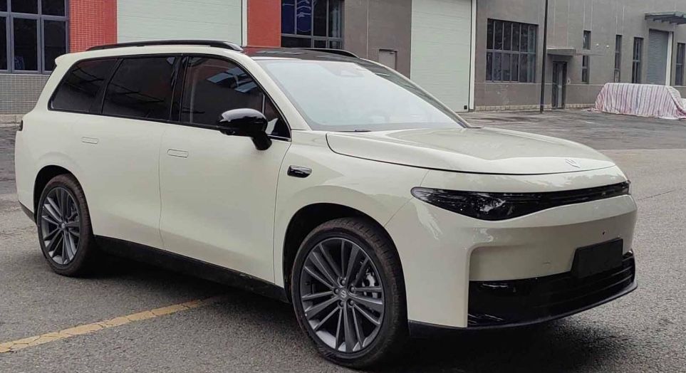 Leapmotor C16 premium boshlangich 30%