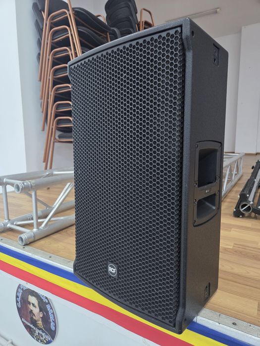 Vand boxa activa Rcf nu (dynacord ,ev,fbt)