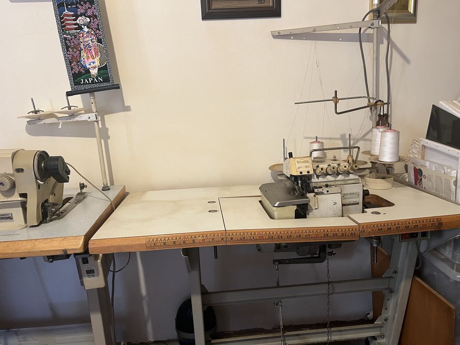 Masina de surfilat industriala, motor 220v, perfect dunctionala