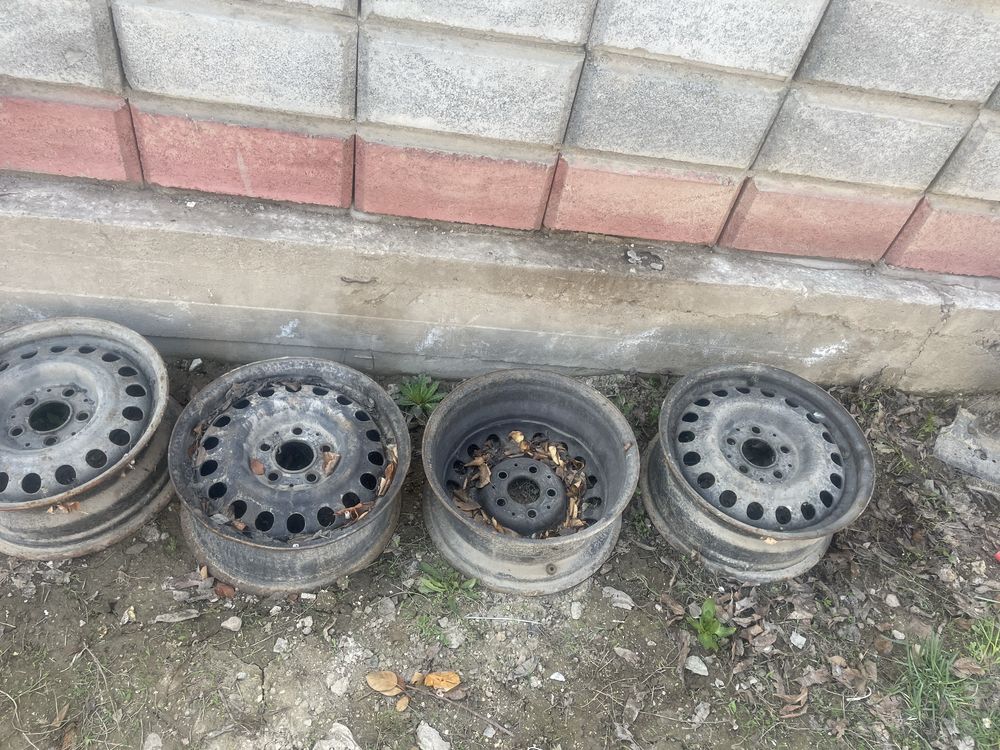Колесные  диски комплект