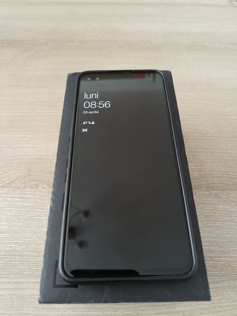 One plus Nord 5G impecabil