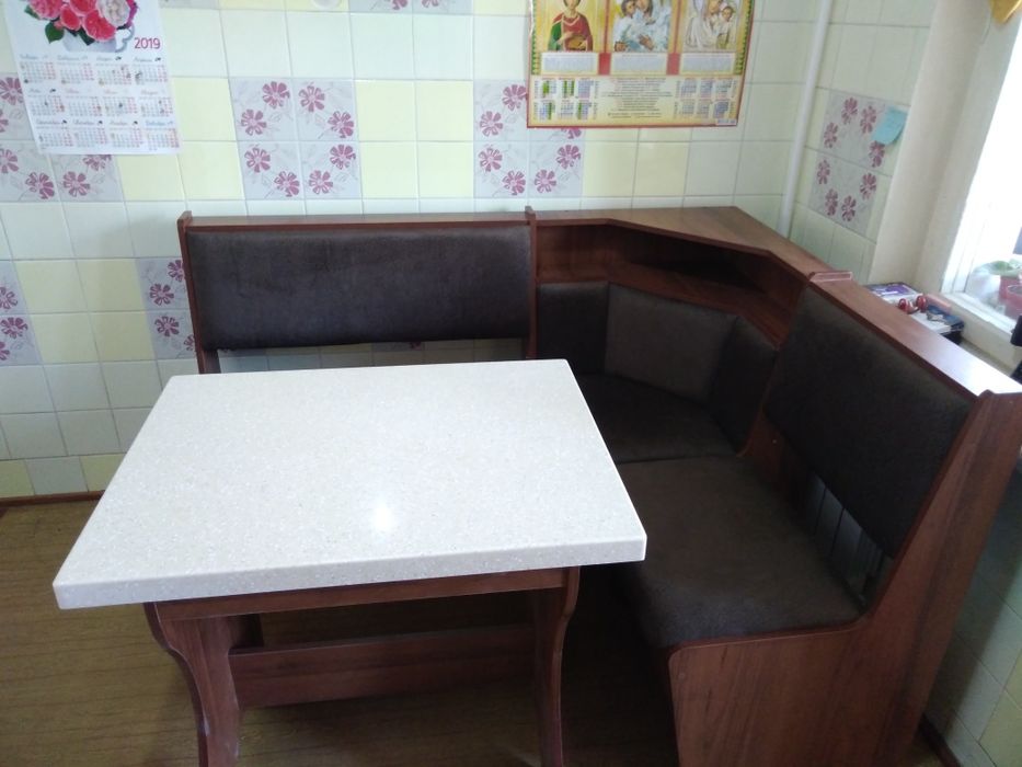 Кухонный уголок на заказ.