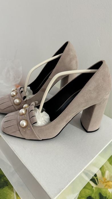 Продаю туфли в отличном состояний