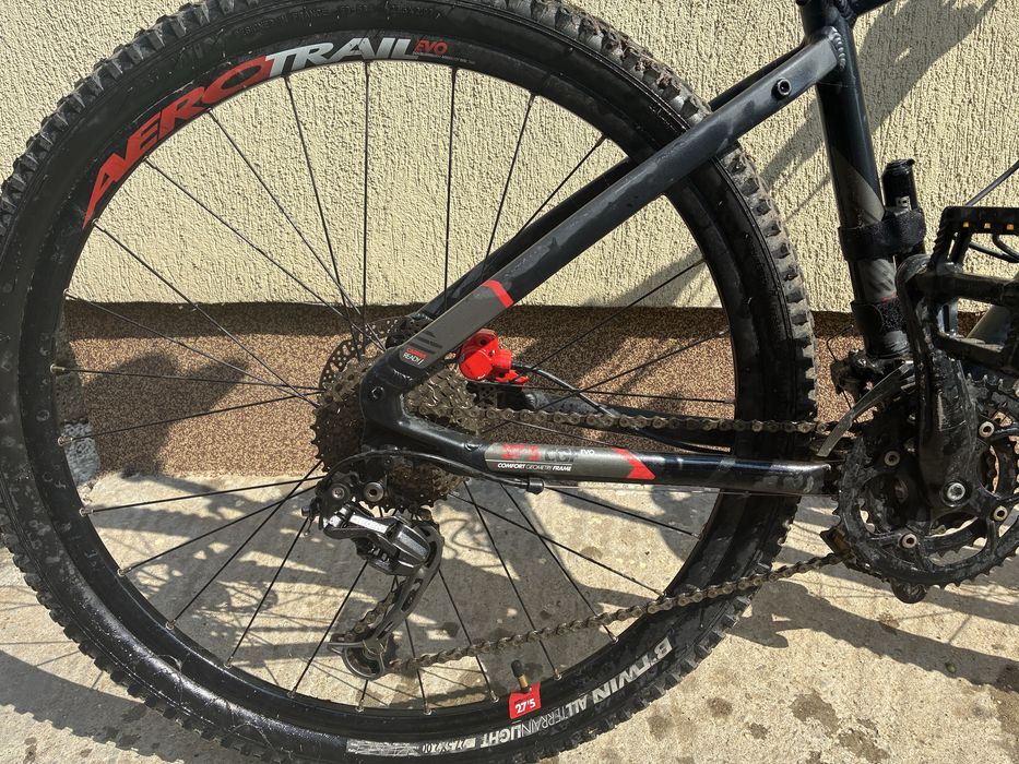 Bicicleta B-twin Rockrider st540