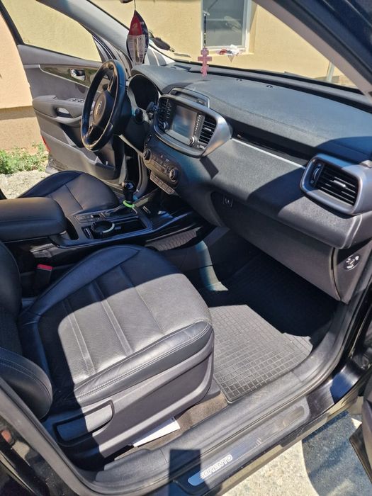 KIA SORRENTO 70.000 KM motor 2.2 D fără Ad Blue