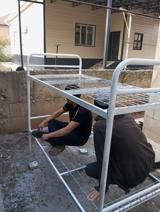 Армейские кровати