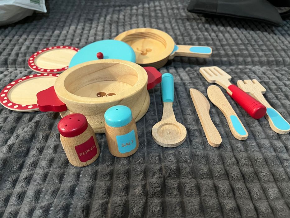 Игрален комплект прибори - дървени