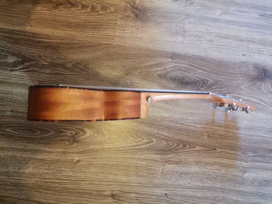 Cascha Premium Mahogany Soprano Ukulele комплект