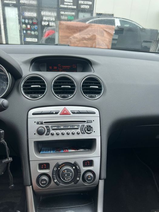Peugeot 308SW 1.6hdi 92cp 2011 (12.2010)
