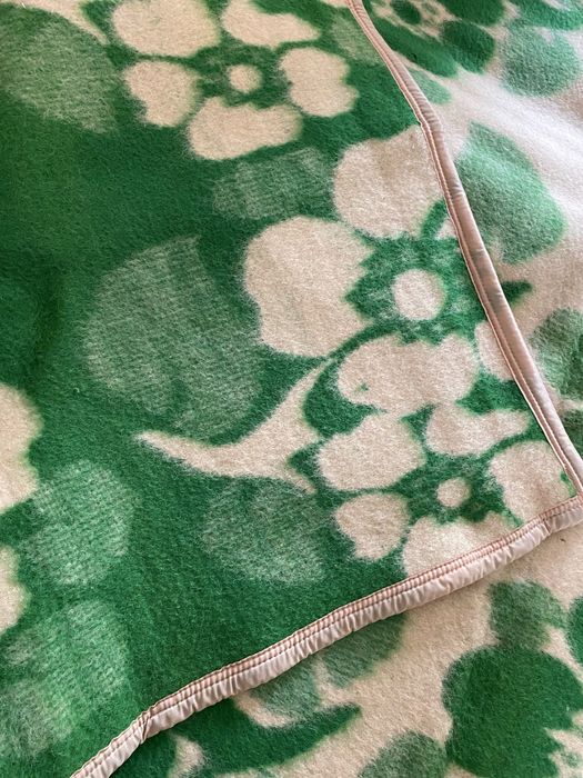 Нови вълнени одеяла