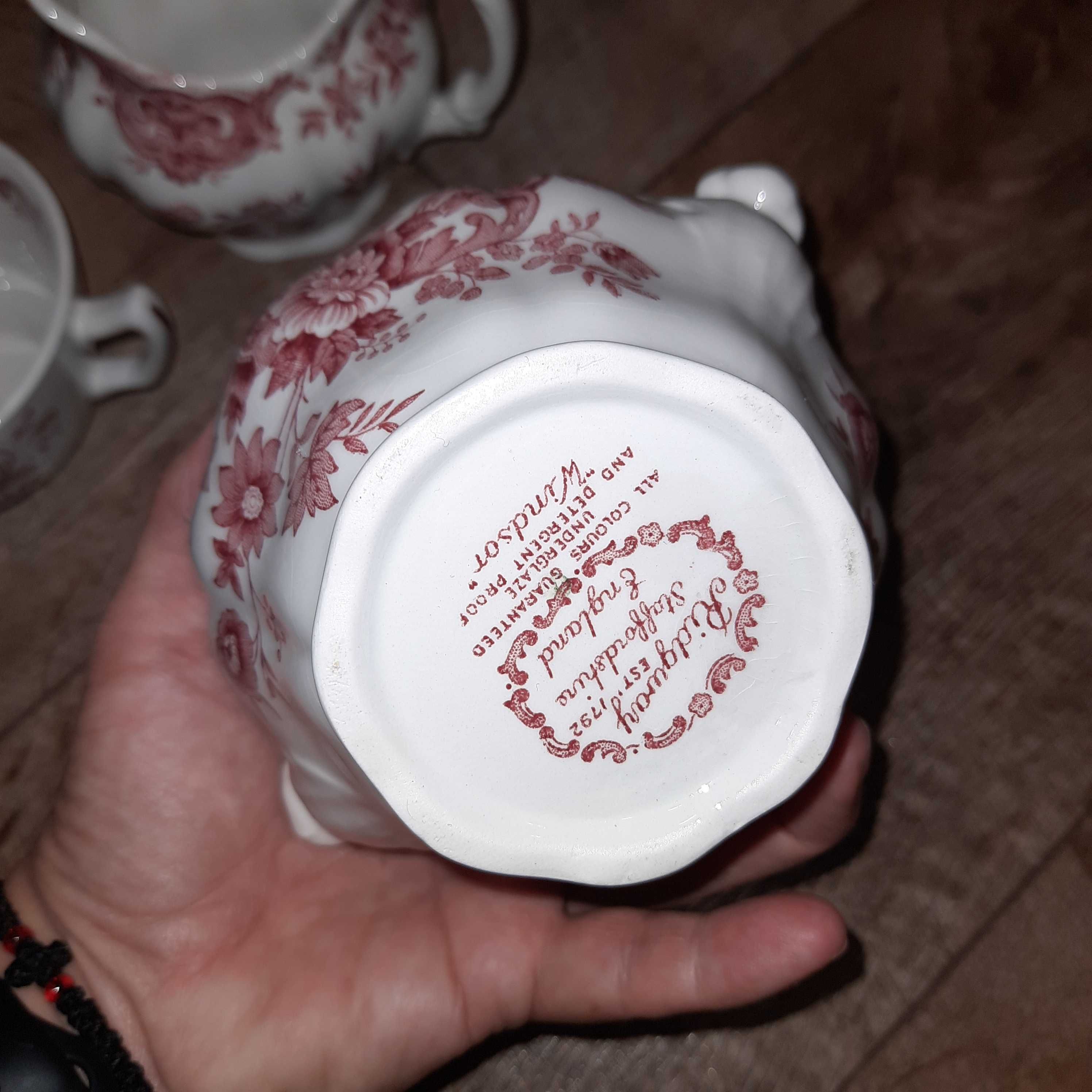 Намалена цена 150лв  Сервиз чай/кафе Ridgway Staffordshire WINDSOR