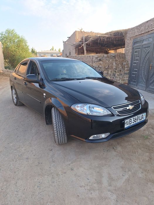 Sotiladi kelishadigan narxda