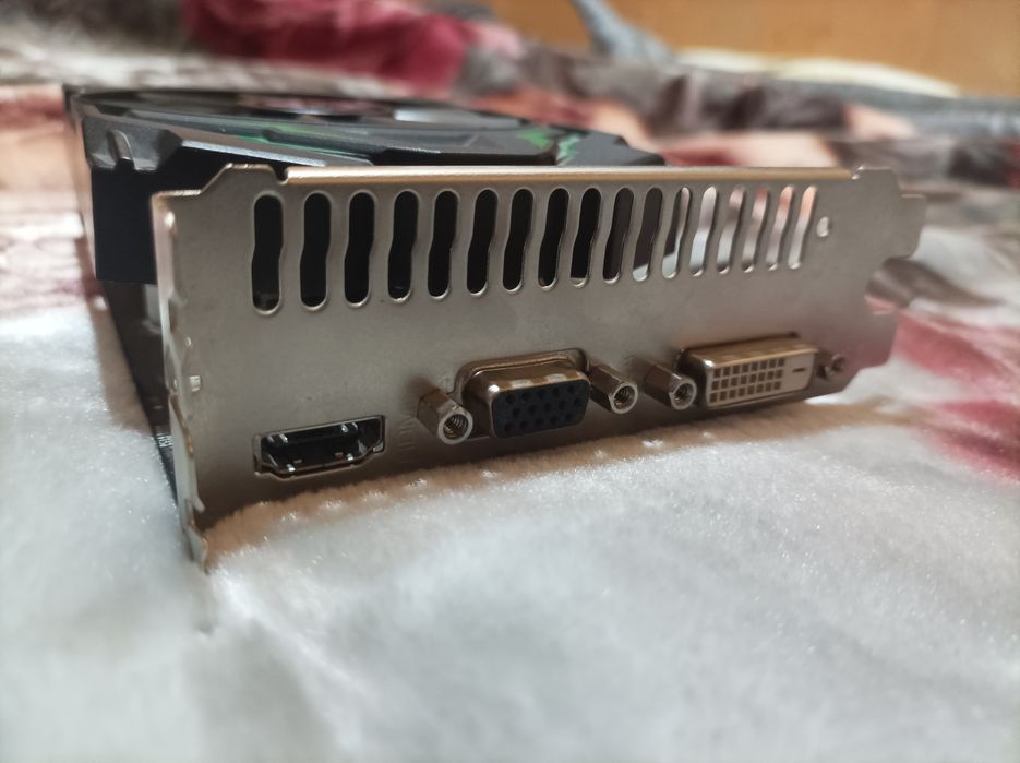 GT730 GDDR5 4GB работает