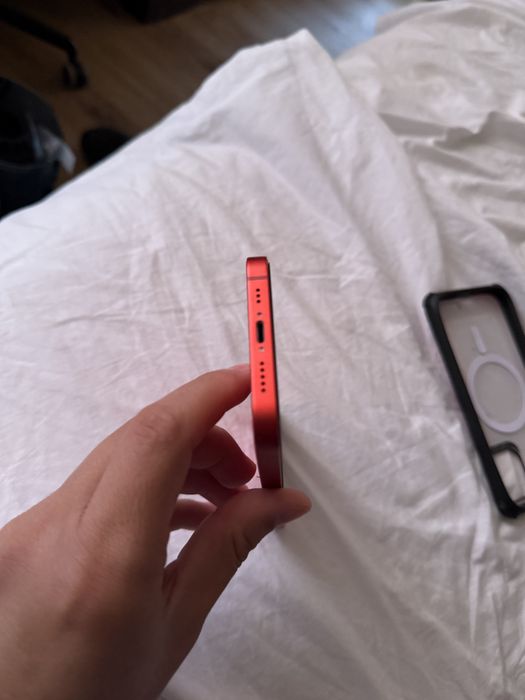 Iphone 12 ROSU 256GB cu garantie Flip