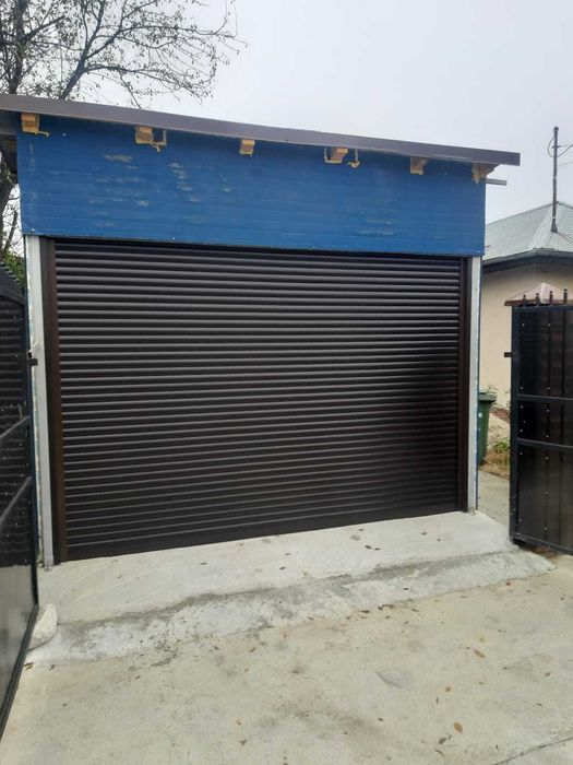 Usi garaje, tip-Rulou-cu lamele din - Aluminiu