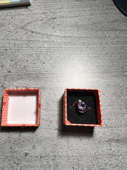 Inel de argint cu model deosebit