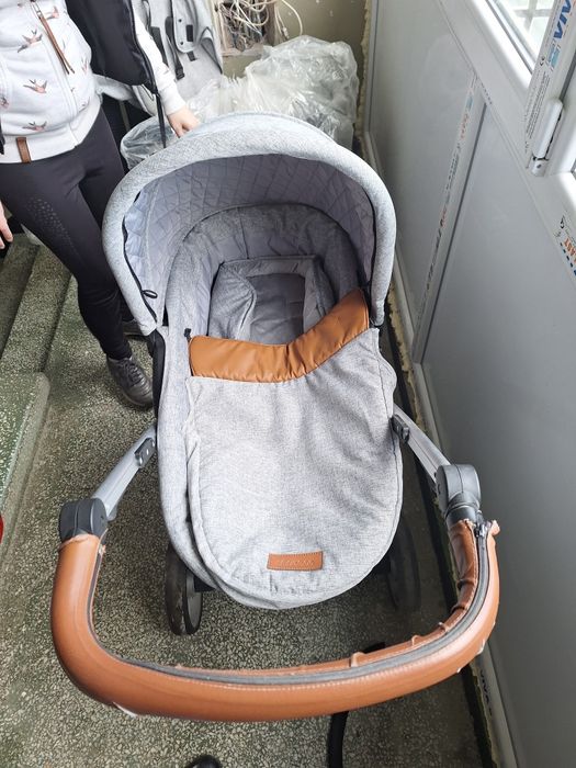 Детска количка  в добро състояние