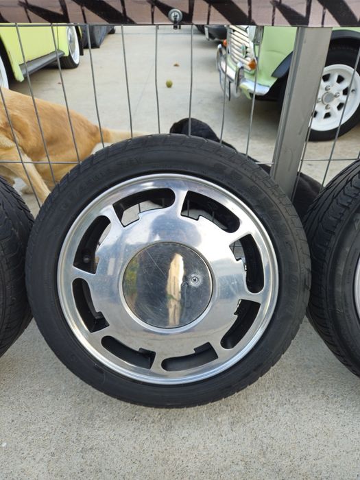 Джанти Pirelli 14 цола , 4х100 , 6j , et38 , 195/45/14 Vw , Opel Honda