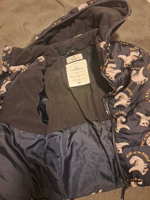 Детско яке с динозаври