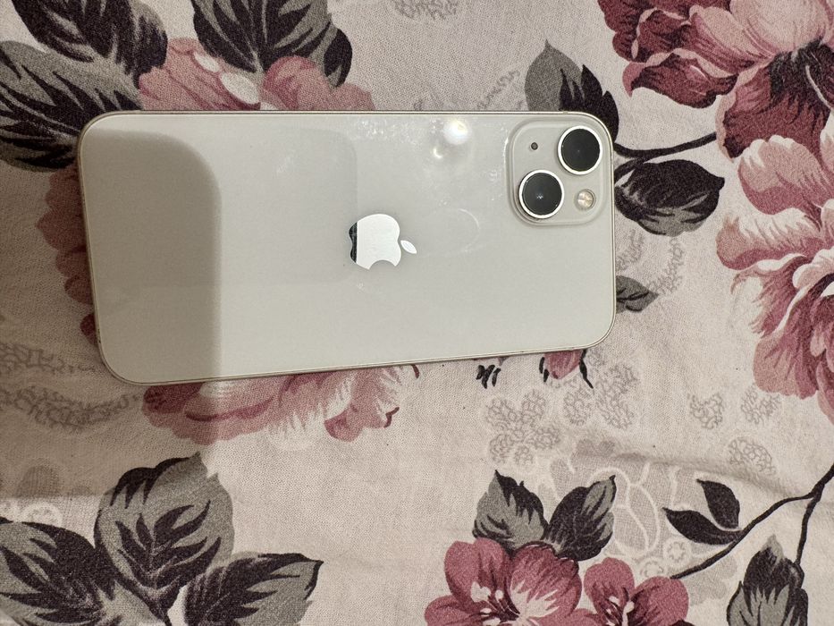 Продам айфон 13 память 128гб