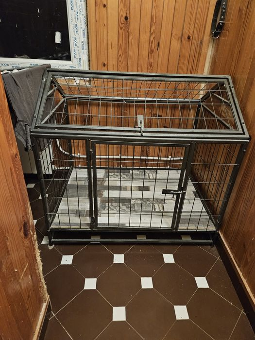 Клетка за куче средна порода .