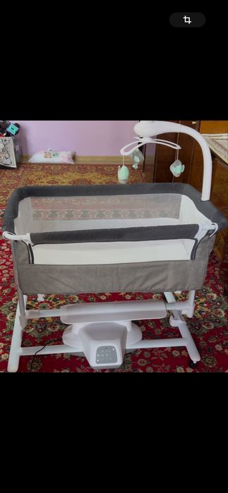 Люлька для малыша на пульте управления