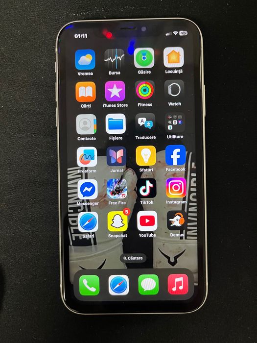 Vând iPhone XR stare foarte bună