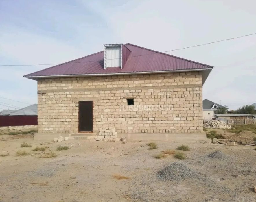 Жедел түрде жер үй сатылады.