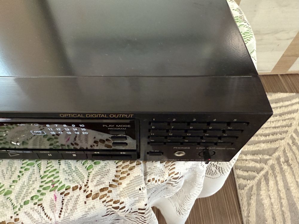 Sony CDP-770 player