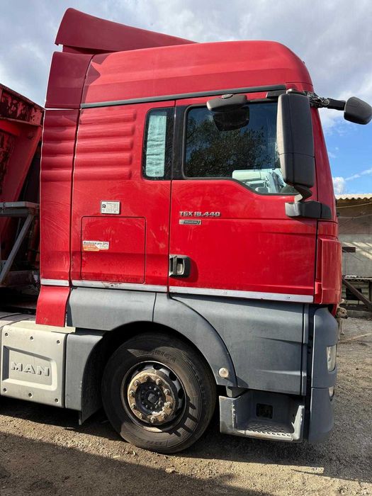 MAN TGX 440 de vanzare stare impecabila, schimb doar autoturisme!