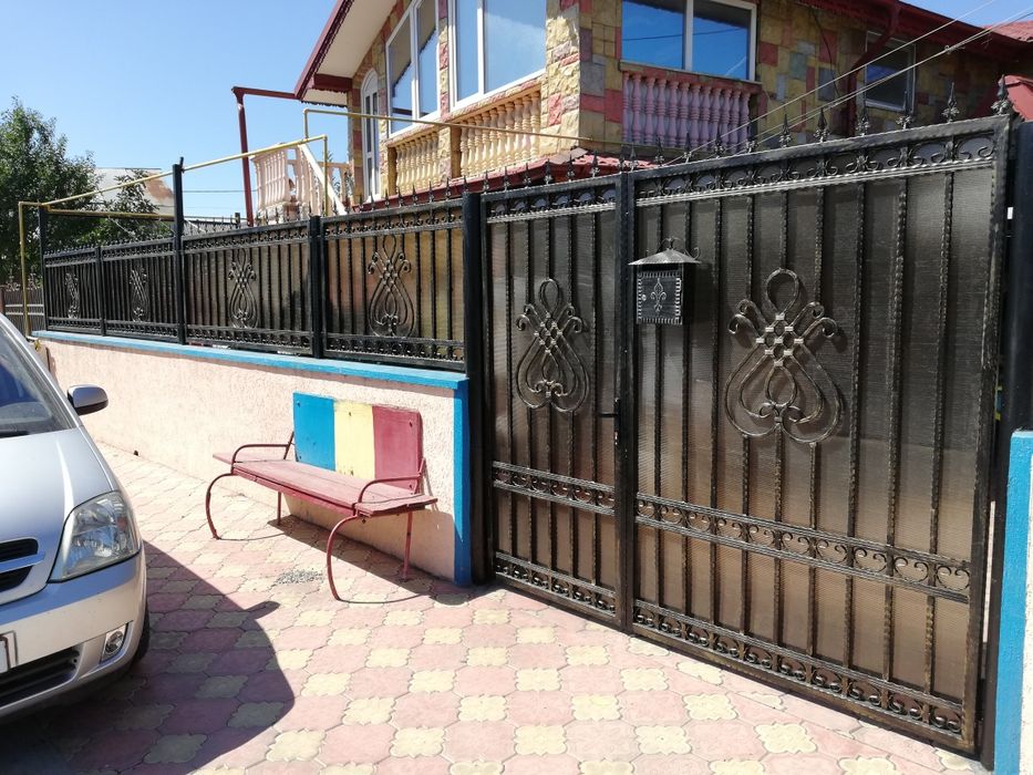 Fier forjat , porți auto ,balustrade fier