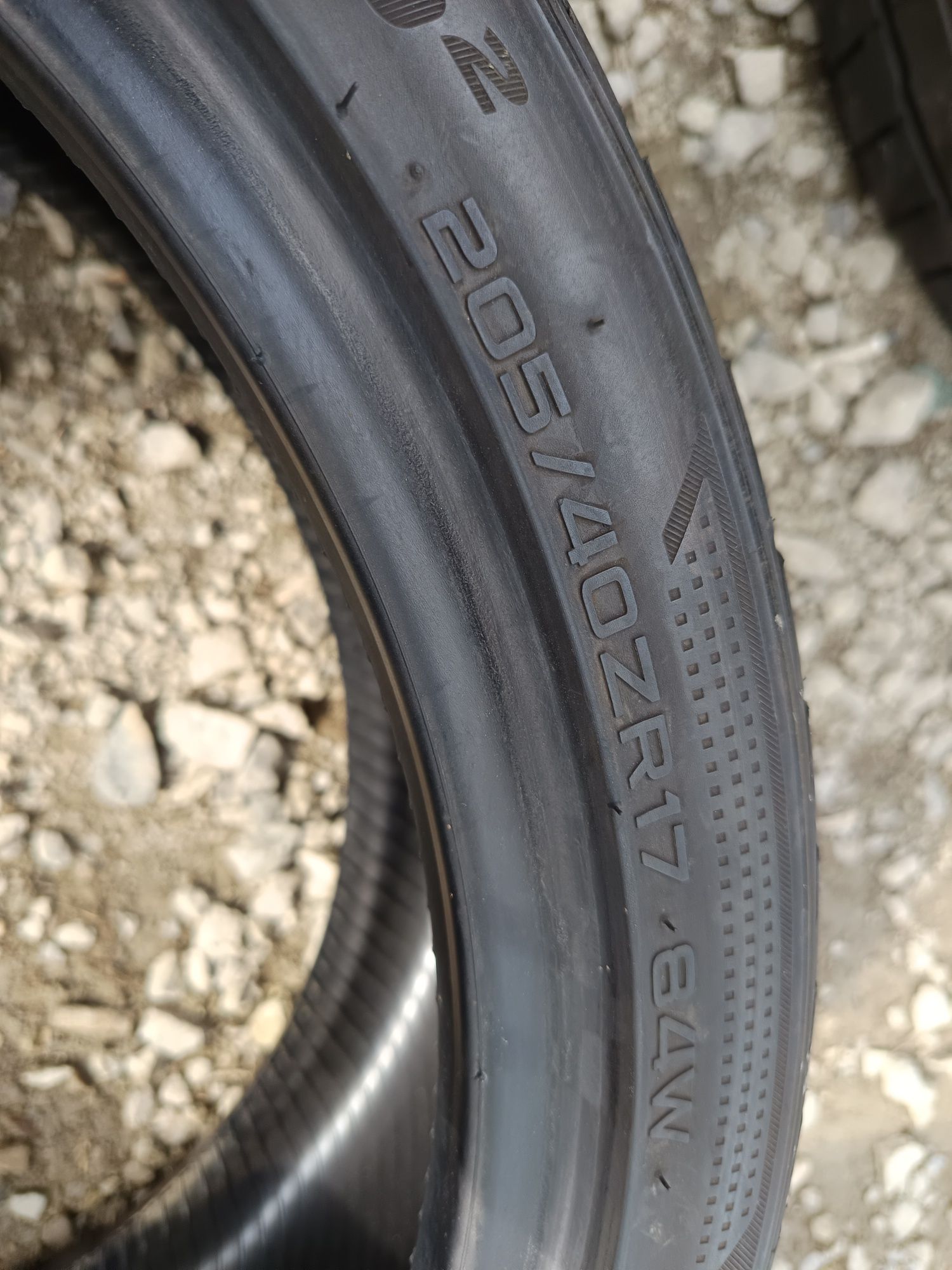 Летни гуми 205 40 R 17 Hankook Дот0121