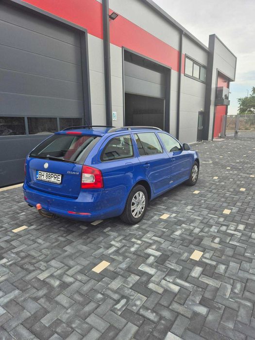 Škoda Octavia 1.6 TDI • 2010 • 263.000 km • Cârlig • AC • Manuală