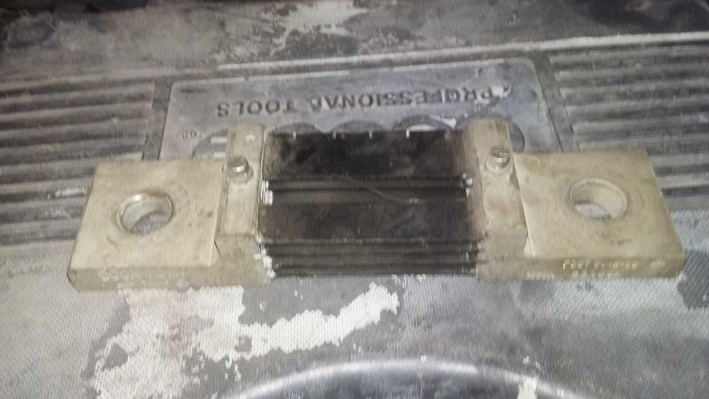 Шунт измерительный 500 АМПЕР  75 Млв