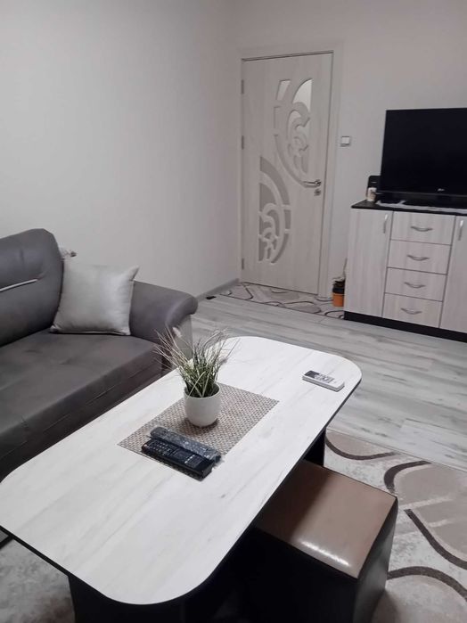 Продава се Едностаен апартамент в Пловдив, Тракия - 36 кв.м за 1862 €/кв.м - Снимка #2