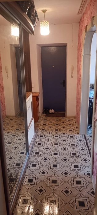 Сдам 2 комнатную квартиру