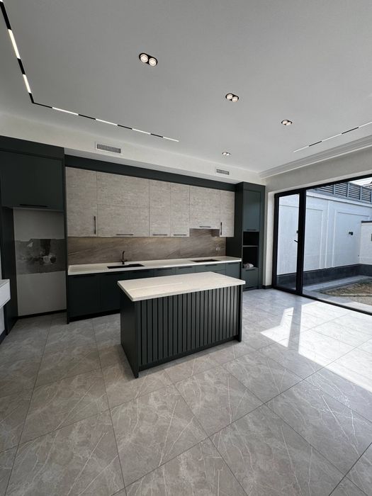 Olmazor Mevazor mahalla 2,7 sotih Yangi New Classic Xovli