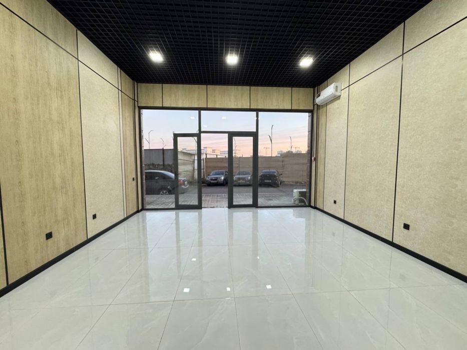 Улица Махтумкули / Корзинка Авиатор 37м2 Нежилое