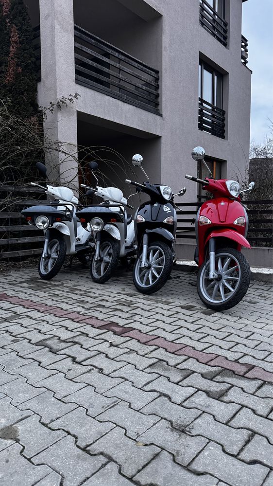 Inchiriez Scuter/Scooter Pentru Delivery (Bolt, Tazz, Glovo)