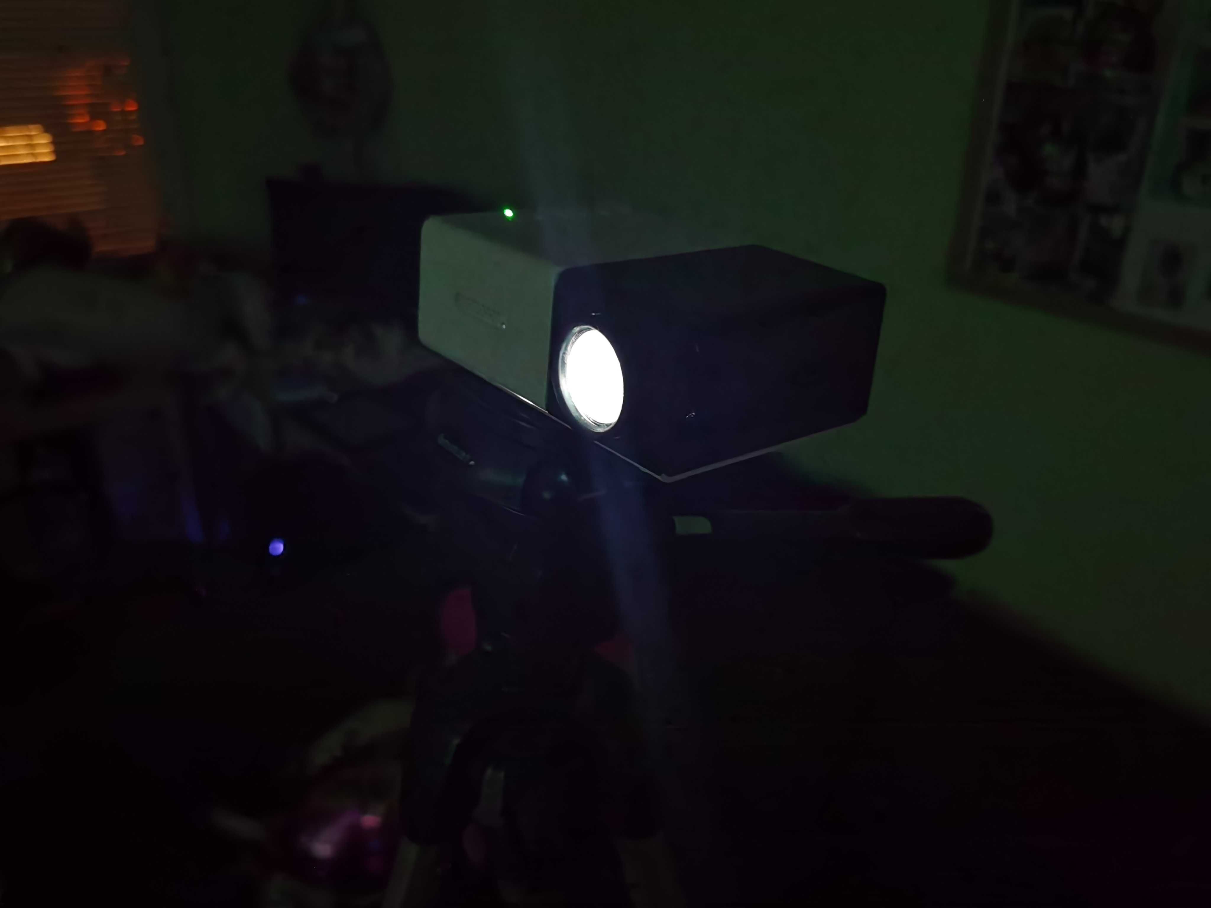 LED Проектор / Projector YG300 Mini 1080p