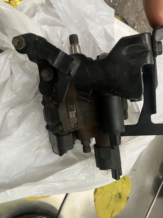 Pompa injectie 1.5 dci renault euro 5 + fulie motor