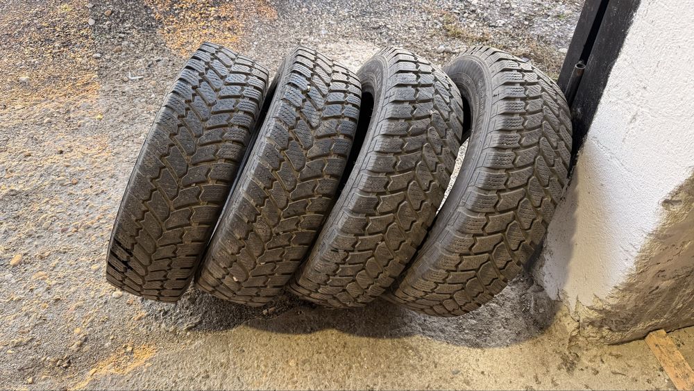 Зимни гуми 195/65//16