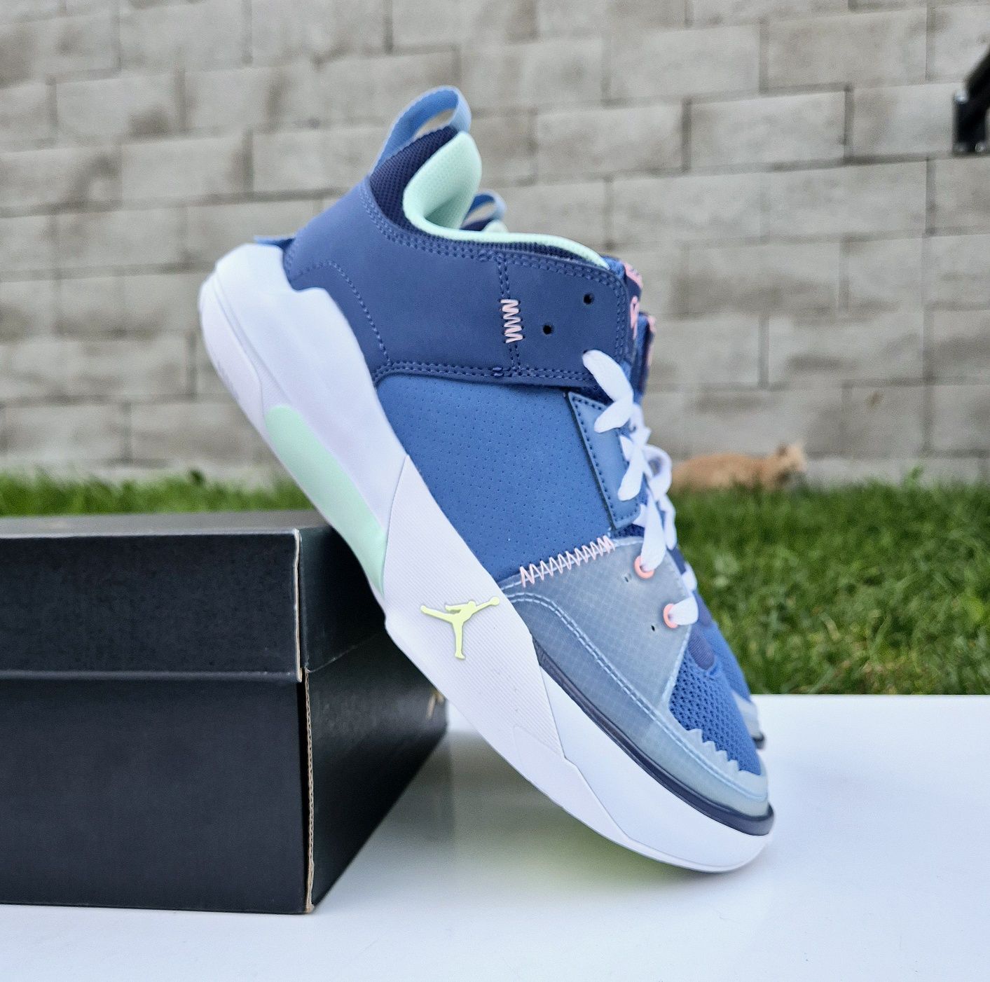Jordan Two Trey Noi Originali