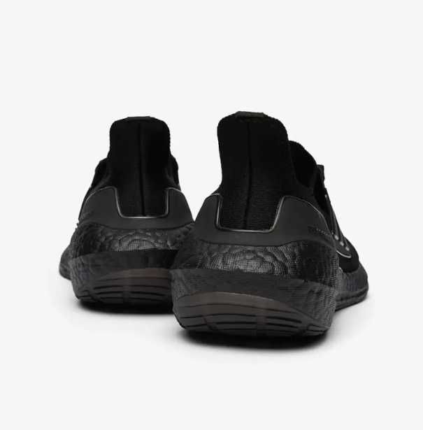 Оригинални  Маратонки *ADIDAS ULTRABOOST 22 FULL BLACK * 41 1/3