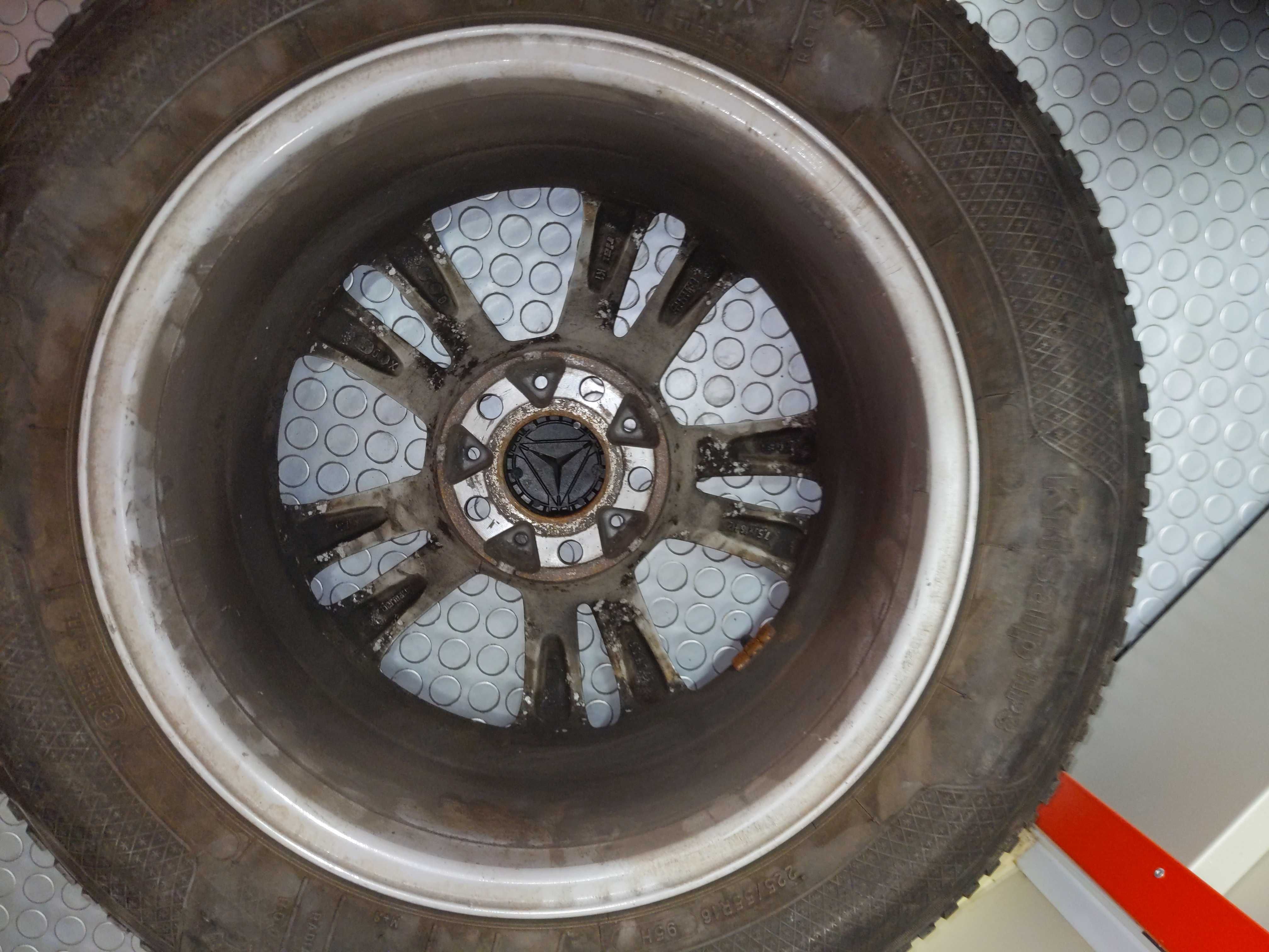 Джанти 16" със зимни гуми Kleber за Mercedes A/B/C/E класа, Audi A4/B8