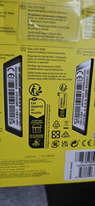 Memorie Ram Corsair Vengeance RGB XMP 3.0 64Gb 6000MHz CL30 Noi Gar