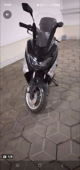 Макси скутер ямаха н мах
