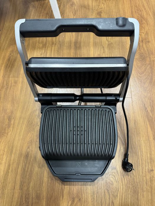 Grătar electric inteligent Tefal OptiGrill (Model GC702D16)