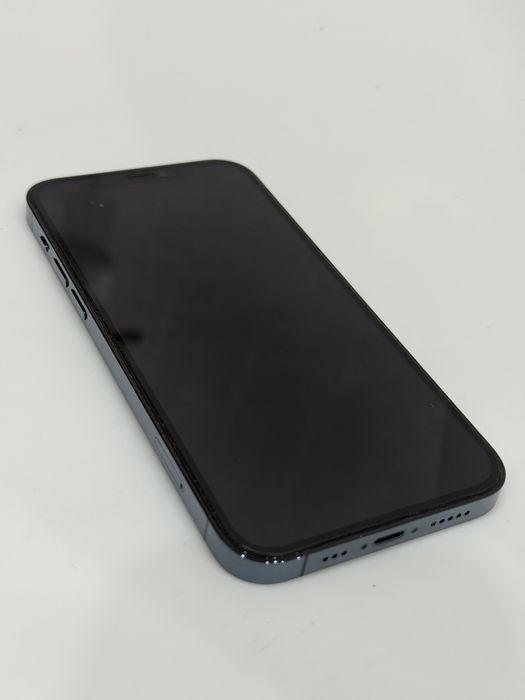 Iphone 12 pro на 128 гб. В отличном состоянии